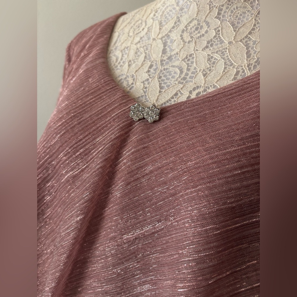 Gorgeous Asymmetrical layered shimmering Rose Pink dress. - Picture 6 of 16